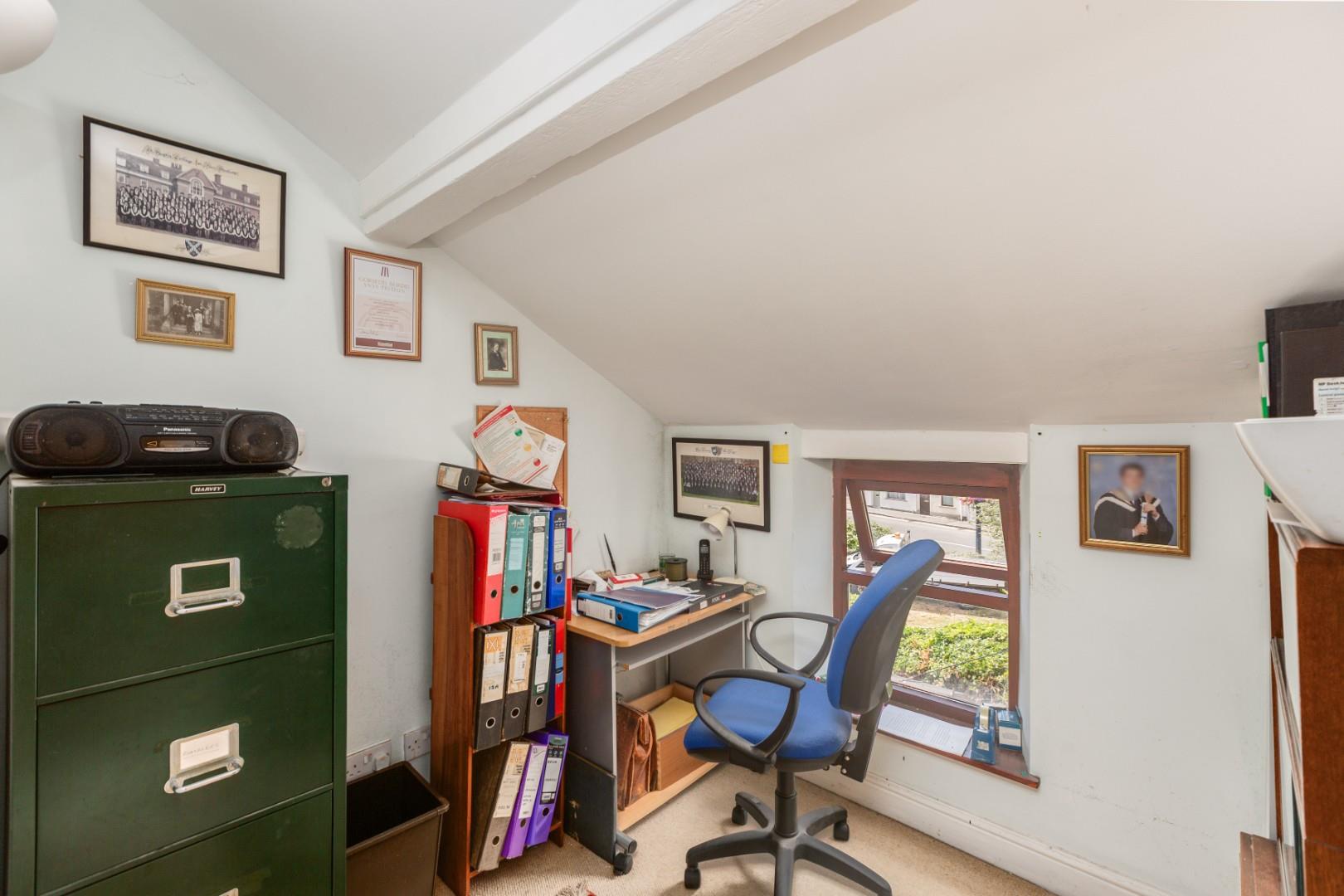 Devon Place, Mumbles, Swansea, SA3 4DR